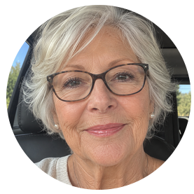 Portrait of a woman wearing glasses
