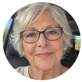 Portrait of a woman wearing glasses
